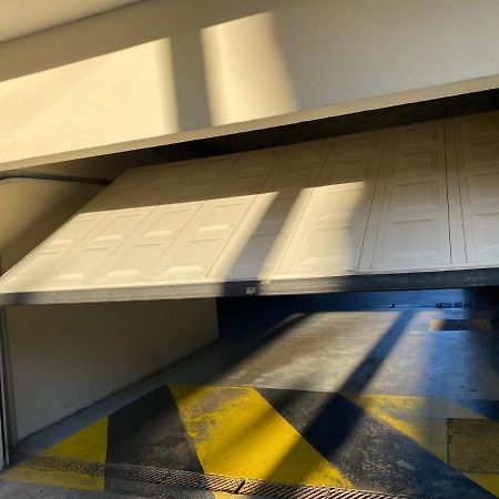 Appartement Lumineux Avec Place De Parking Privative Béziers Kültér fotó